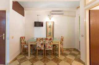Апартаменты Tanja Apartments Рафаиловичи Апартаменты с 1 спальней-3