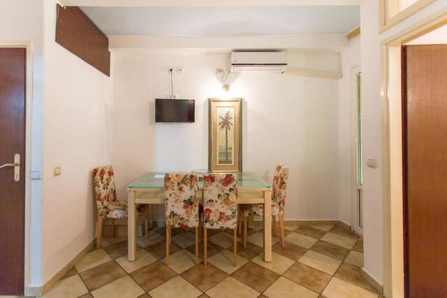Апартаменты Tanja Apartments Рафаиловичи-24
