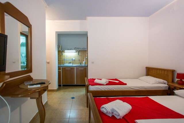 Апартаменты Tanja Apartments Рафаиловичи-25